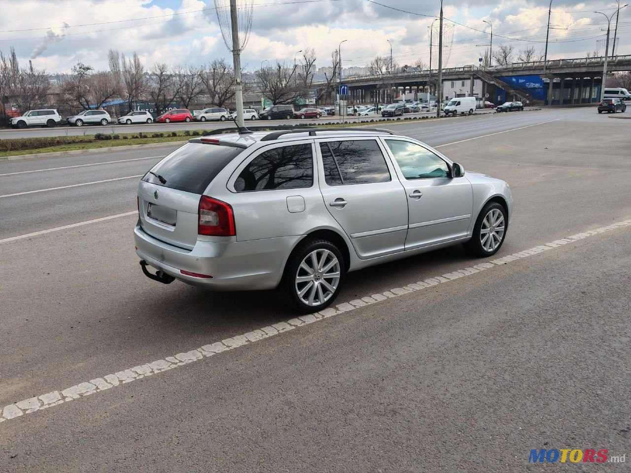 2009' Skoda Octavia photo #6