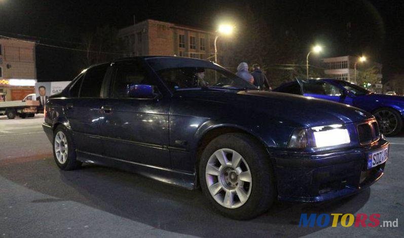 1993' BMW 3 photo #1