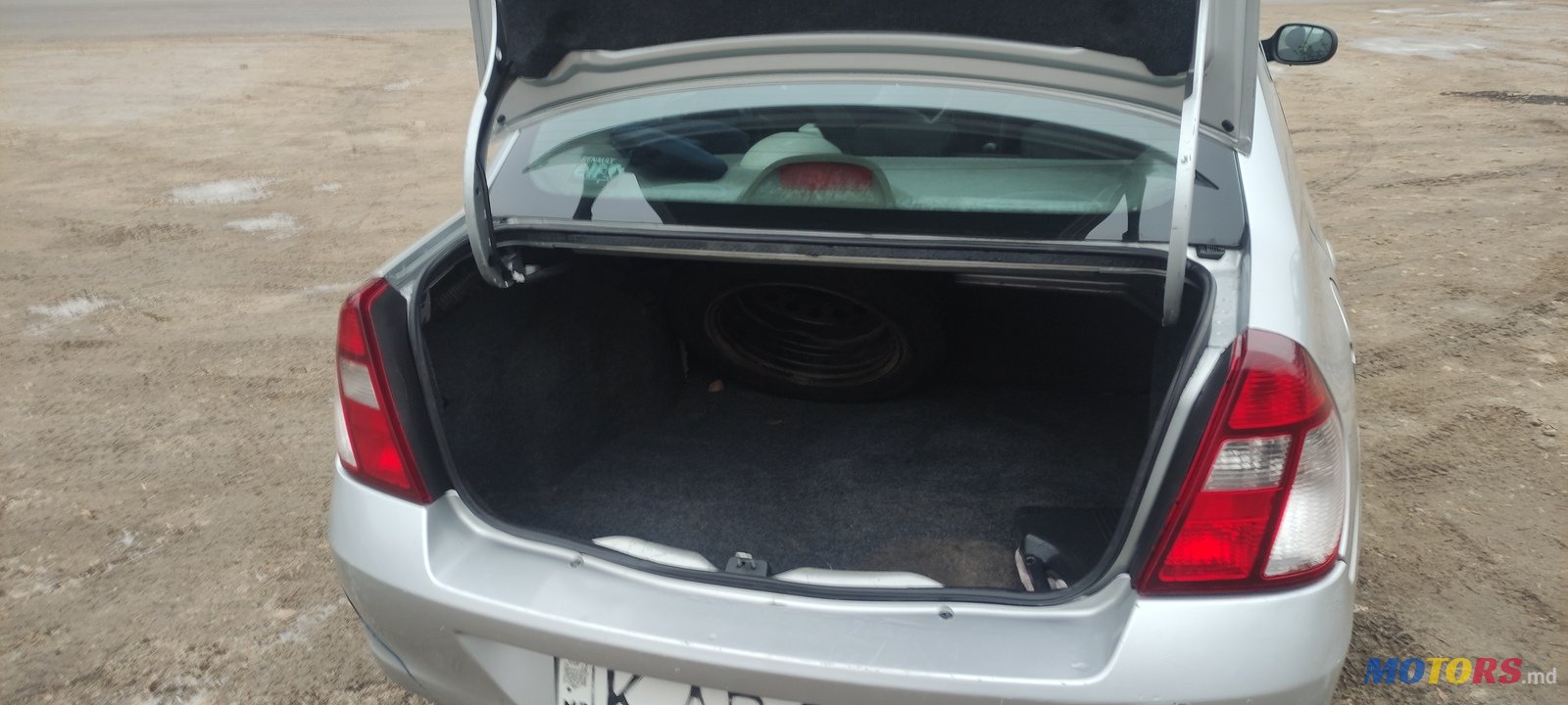 2008' Renault Clio Simbolul photo #2