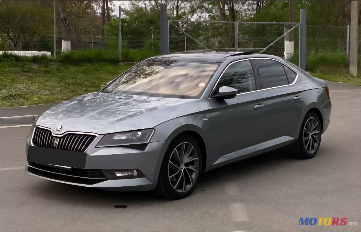 2015' Skoda Superb photo #1