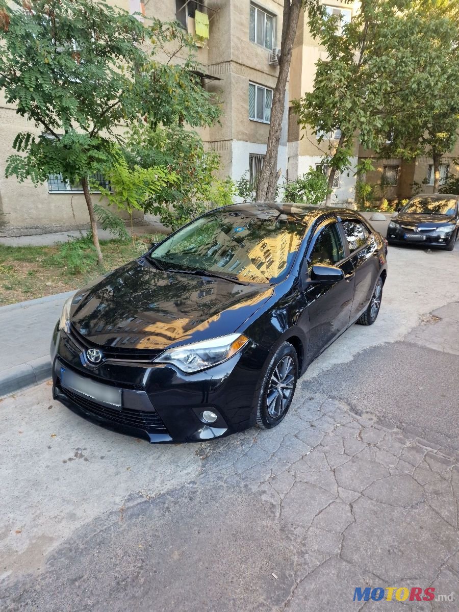 2016' Toyota Corolla photo #2