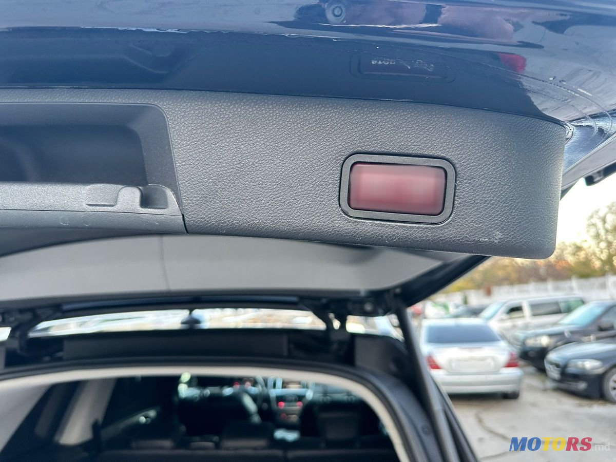 2013' Mercedes-Benz GL-Class photo #5