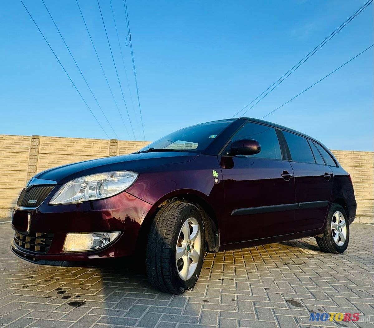 2012' Skoda Fabia photo #1