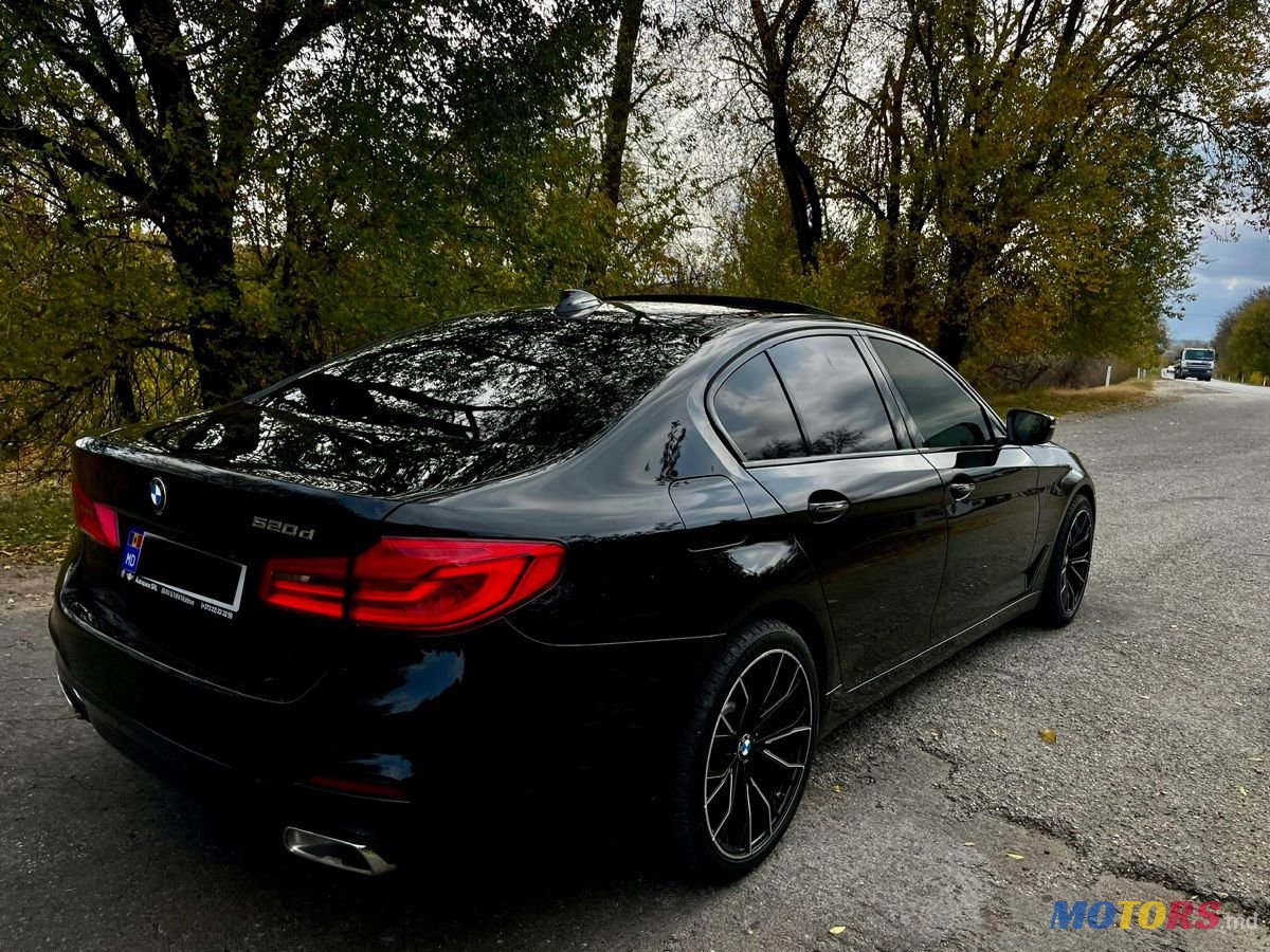 2018' BMW 5 Series photo #4