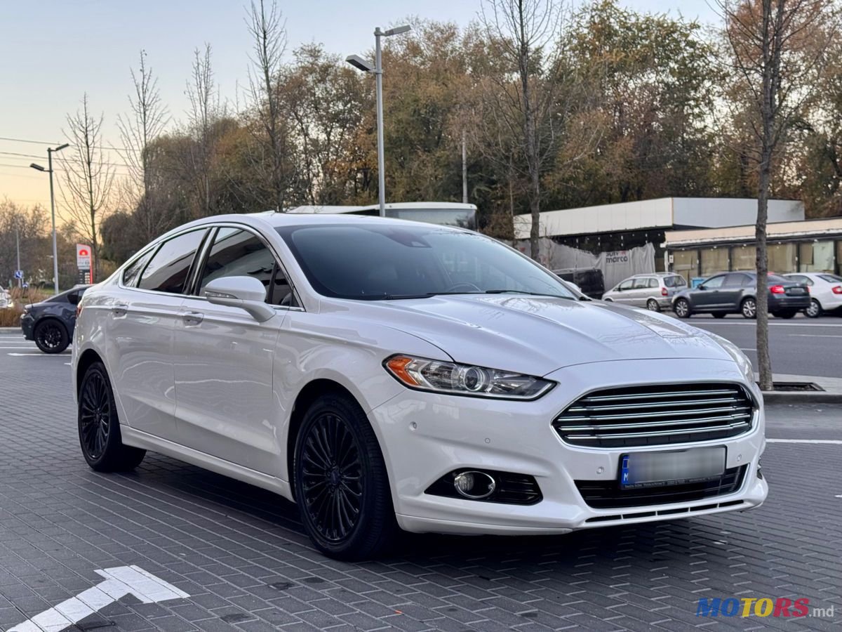 2013' Ford Fusion photo #3