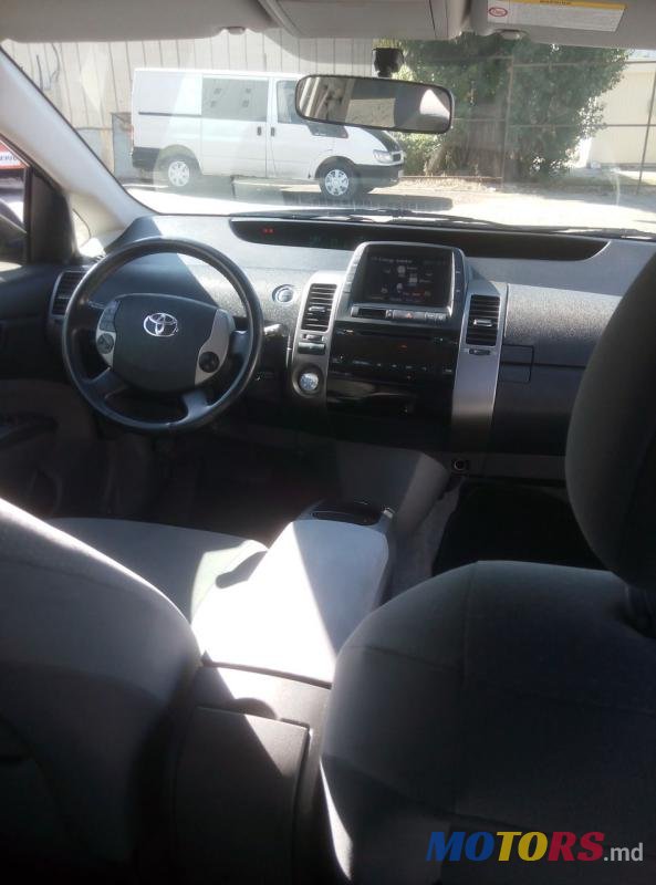 2006' Toyota Prius photo #3