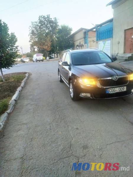 2010' Skoda Superb photo #5