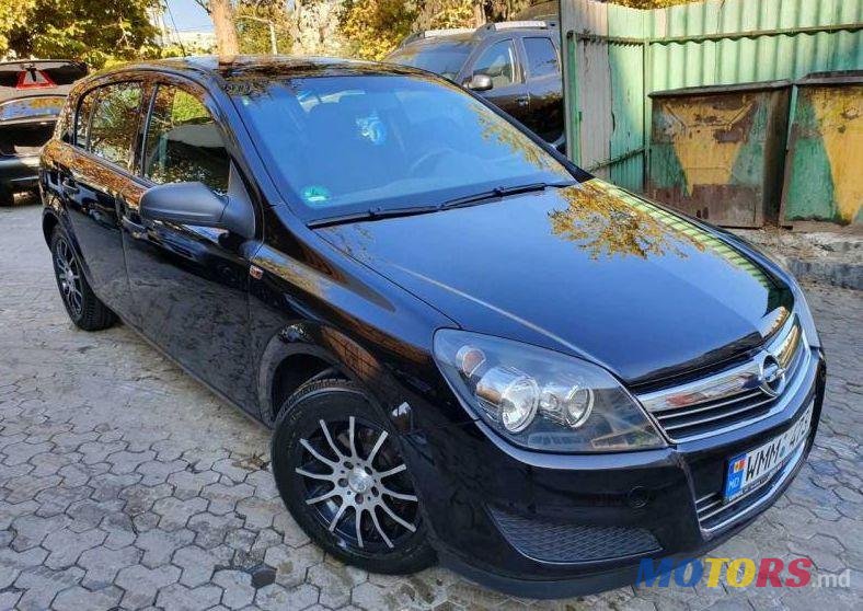 2009' Opel Astra photo #1