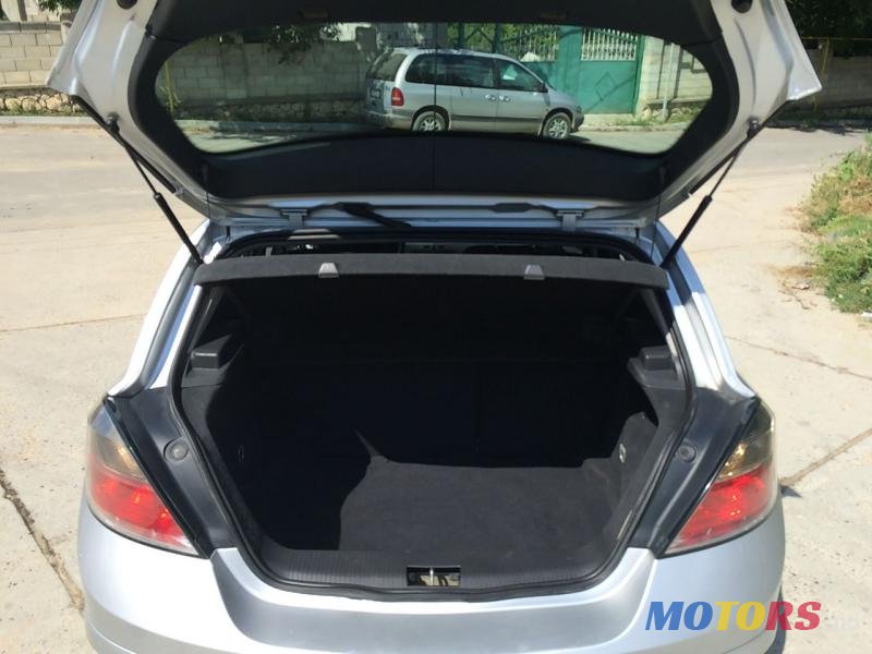 2007' Opel Astra photo #3