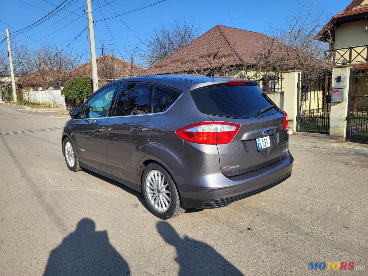 2013' Ford C-MAX photo #4