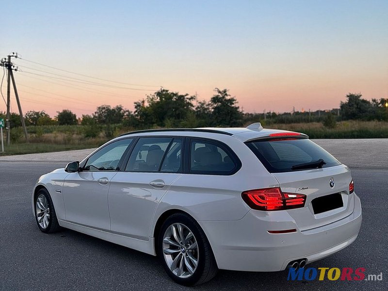 2015' BMW 5 Series photo #4