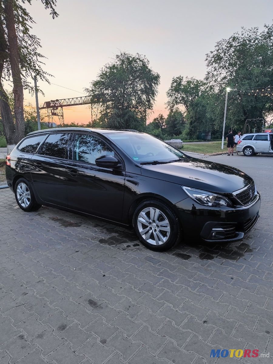 2019' Peugeot 308 photo #4