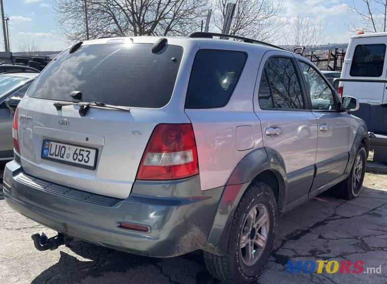 2005' Kia Sorento photo #4
