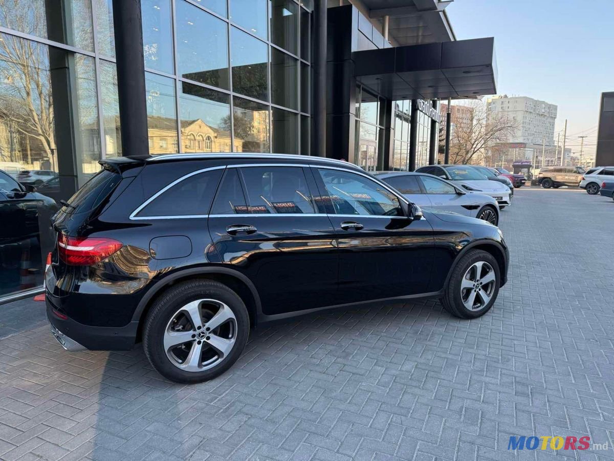 2018' Mercedes-Benz GLC photo #3