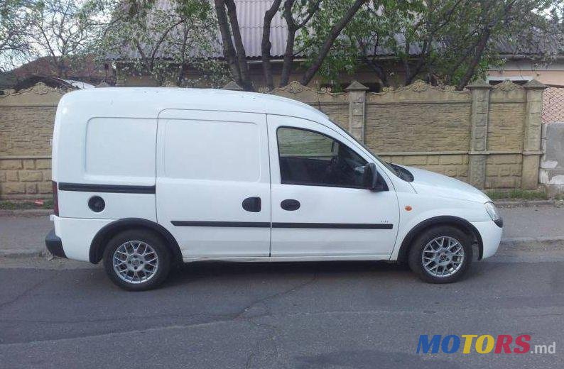 2002' Opel Combo photo #1