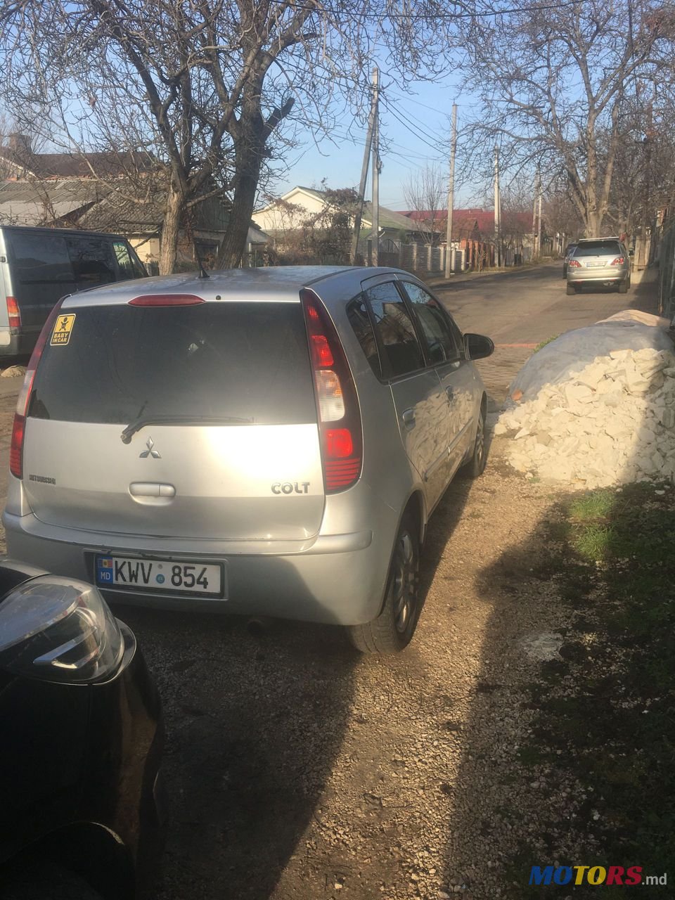 2008' Mitsubishi Colt photo #3