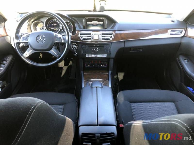 2016' Mercedes-Benz E photo #3