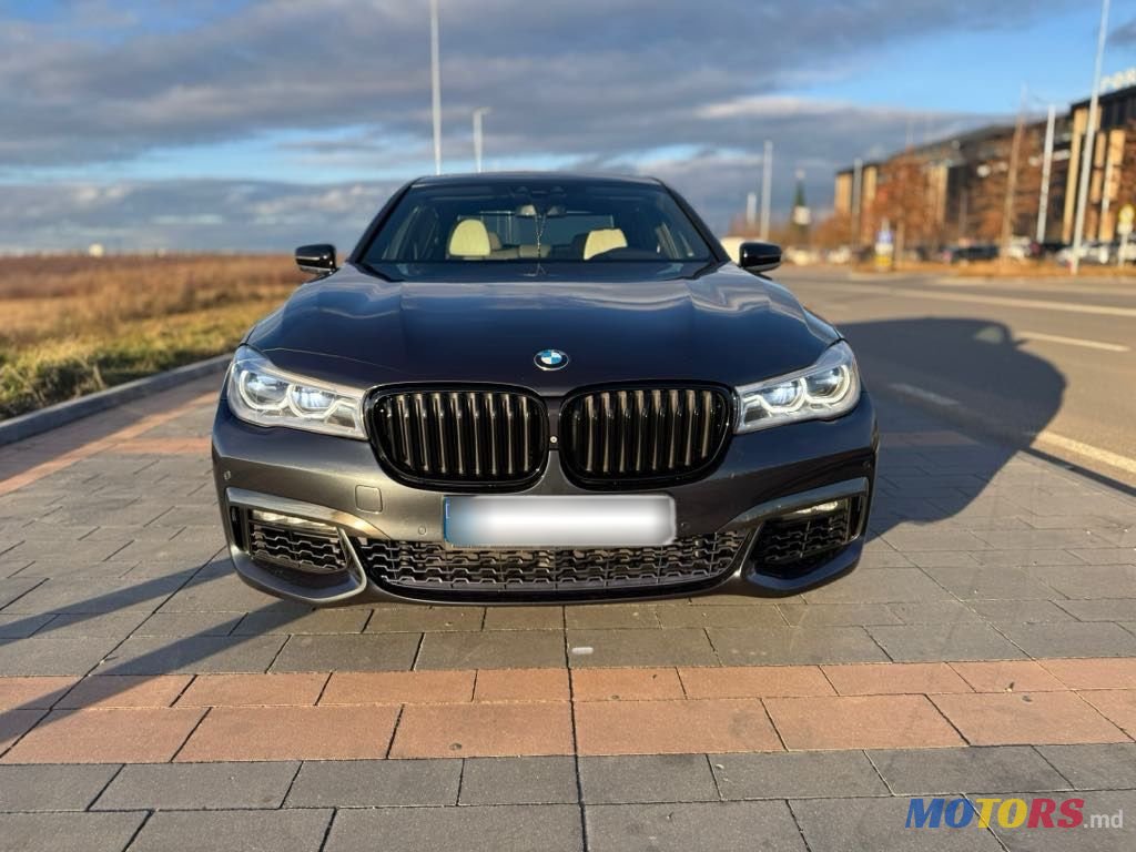 2017' BMW 7 Series photo #2