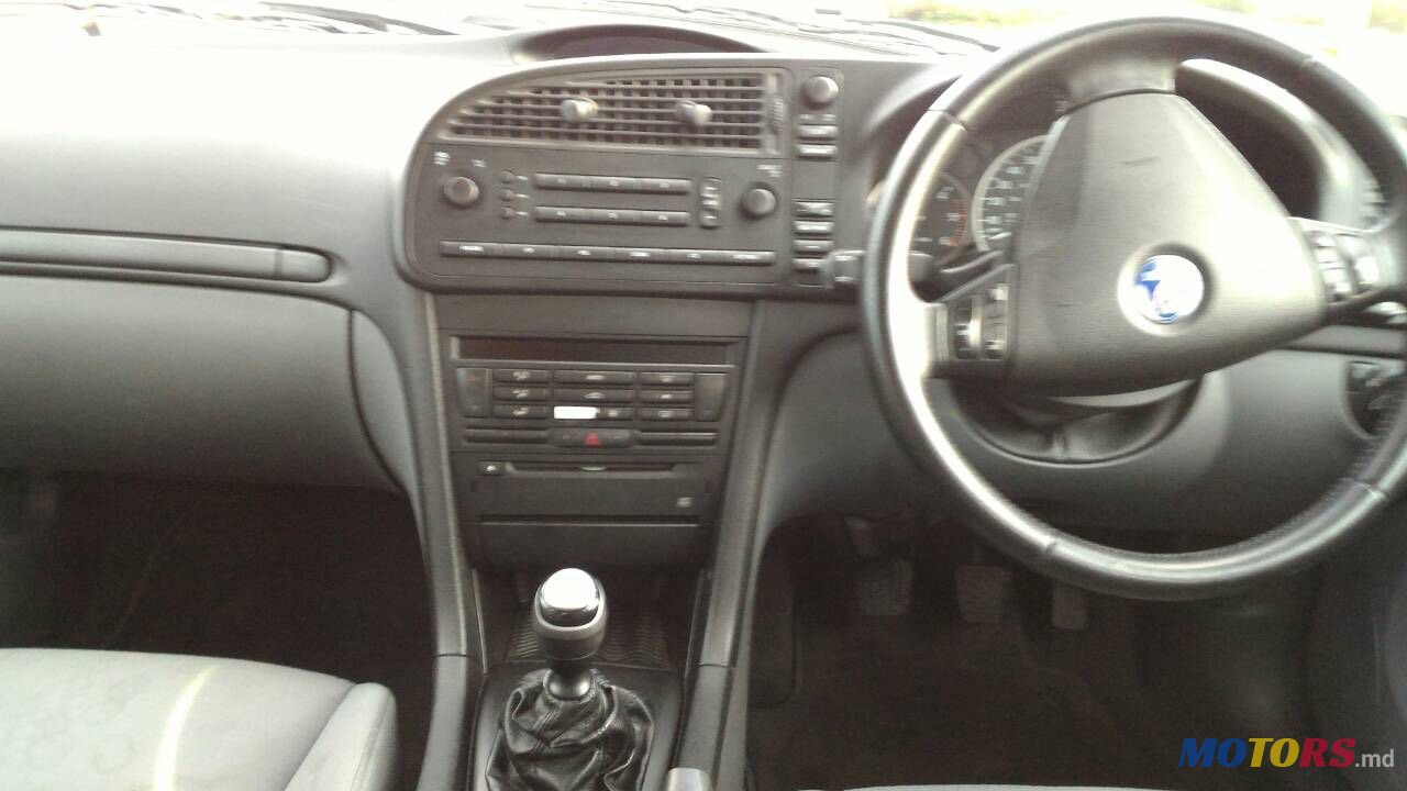 2005' Saab 9-3 photo #4