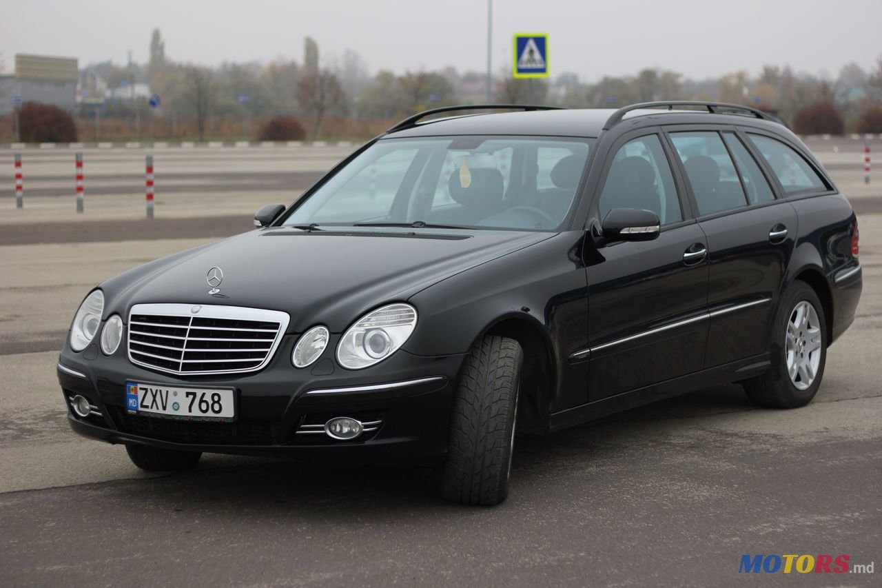 2008' Mercedes-Benz E Класс photo #1