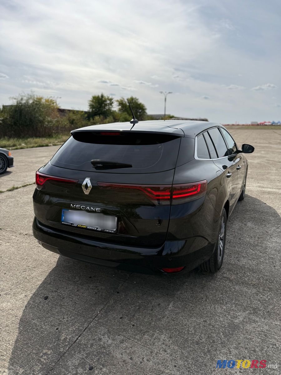 2023' Renault Megane photo #4