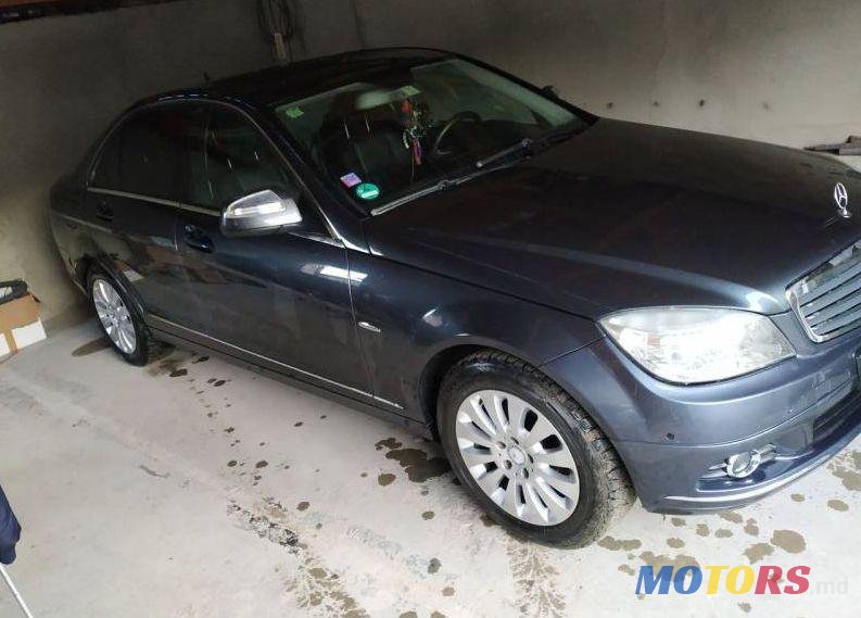 2008' Mercedes-Benz C photo #1
