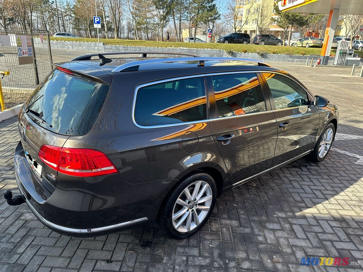 2014' Volkswagen Passat photo #4