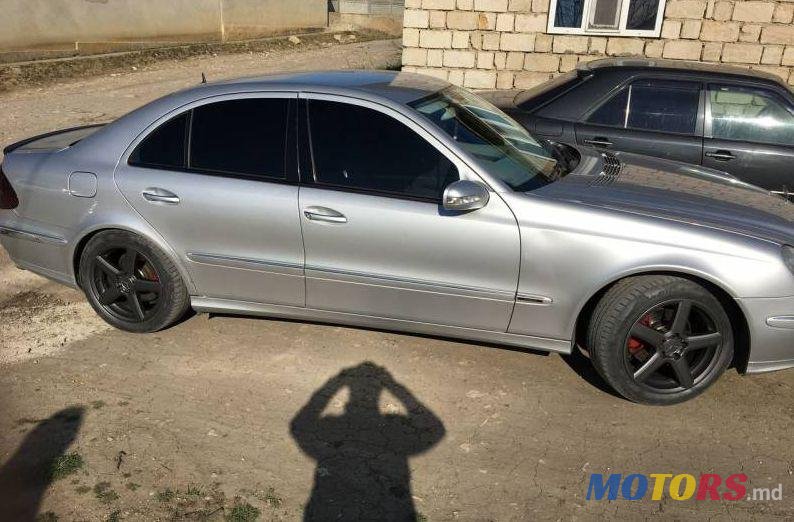 2005' Mercedes-Benz E photo #1