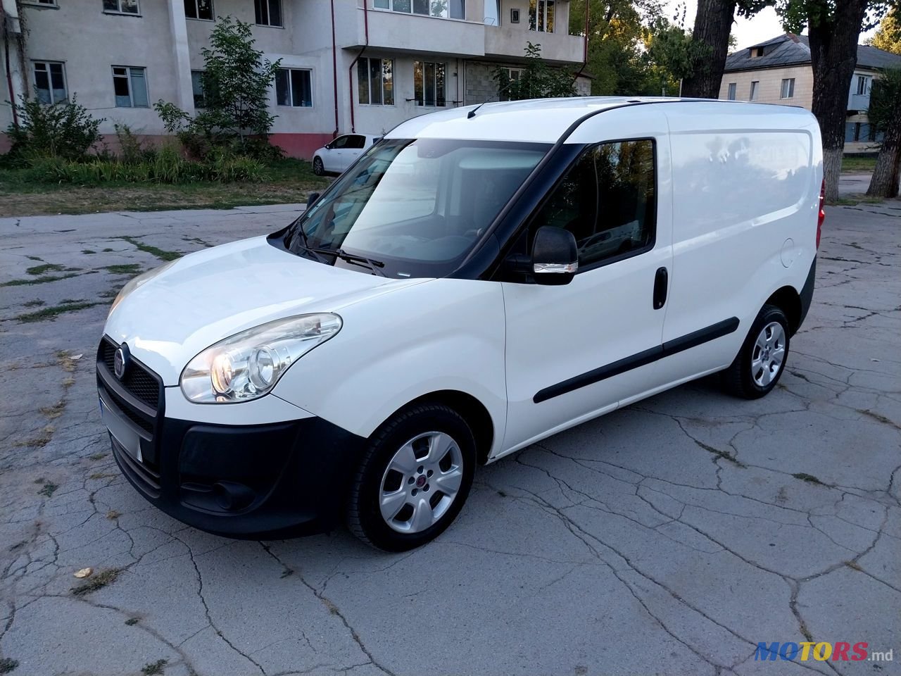 2013' Fiat Doblo photo #5