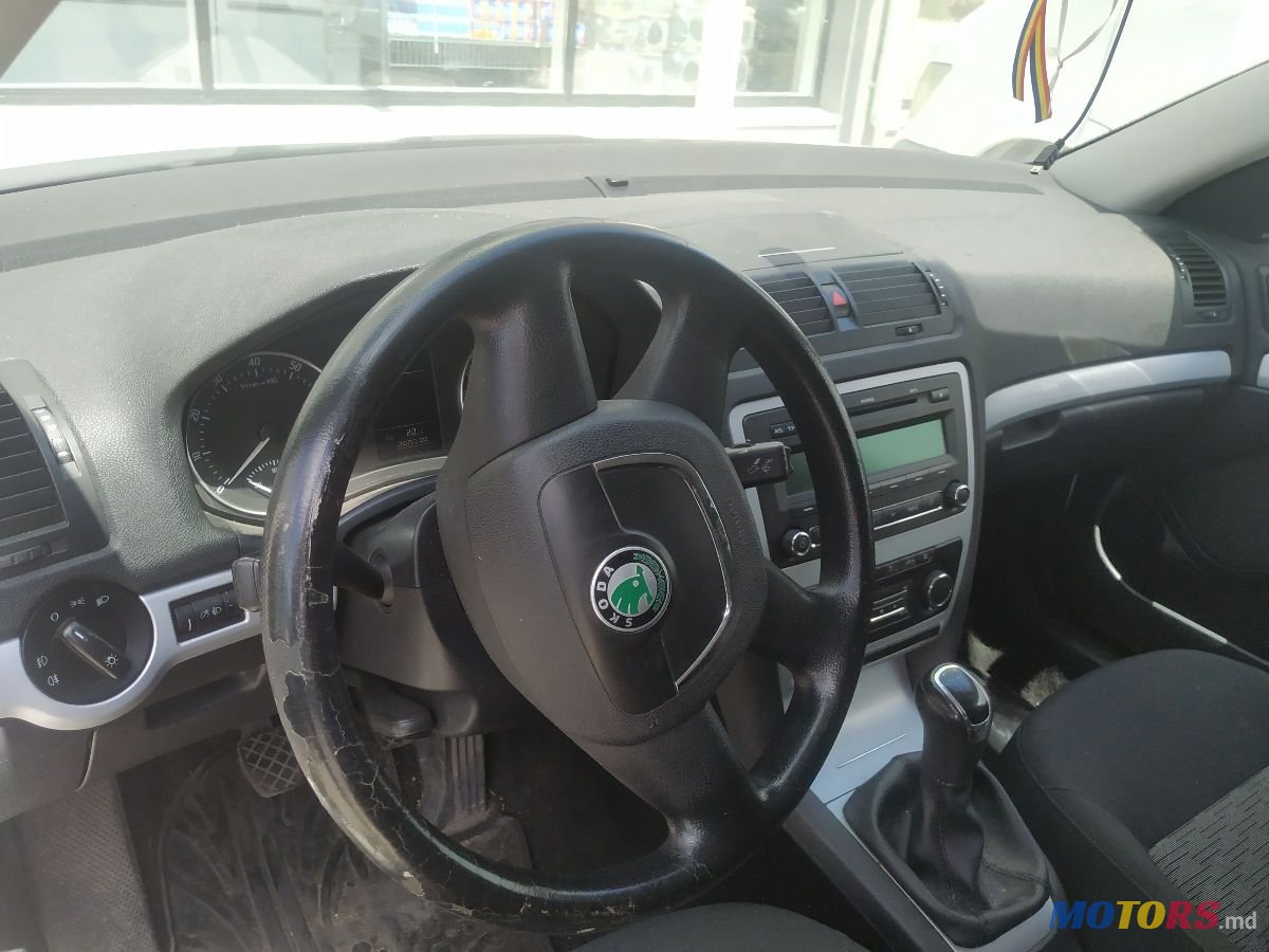 2011' Skoda Octavia photo #1