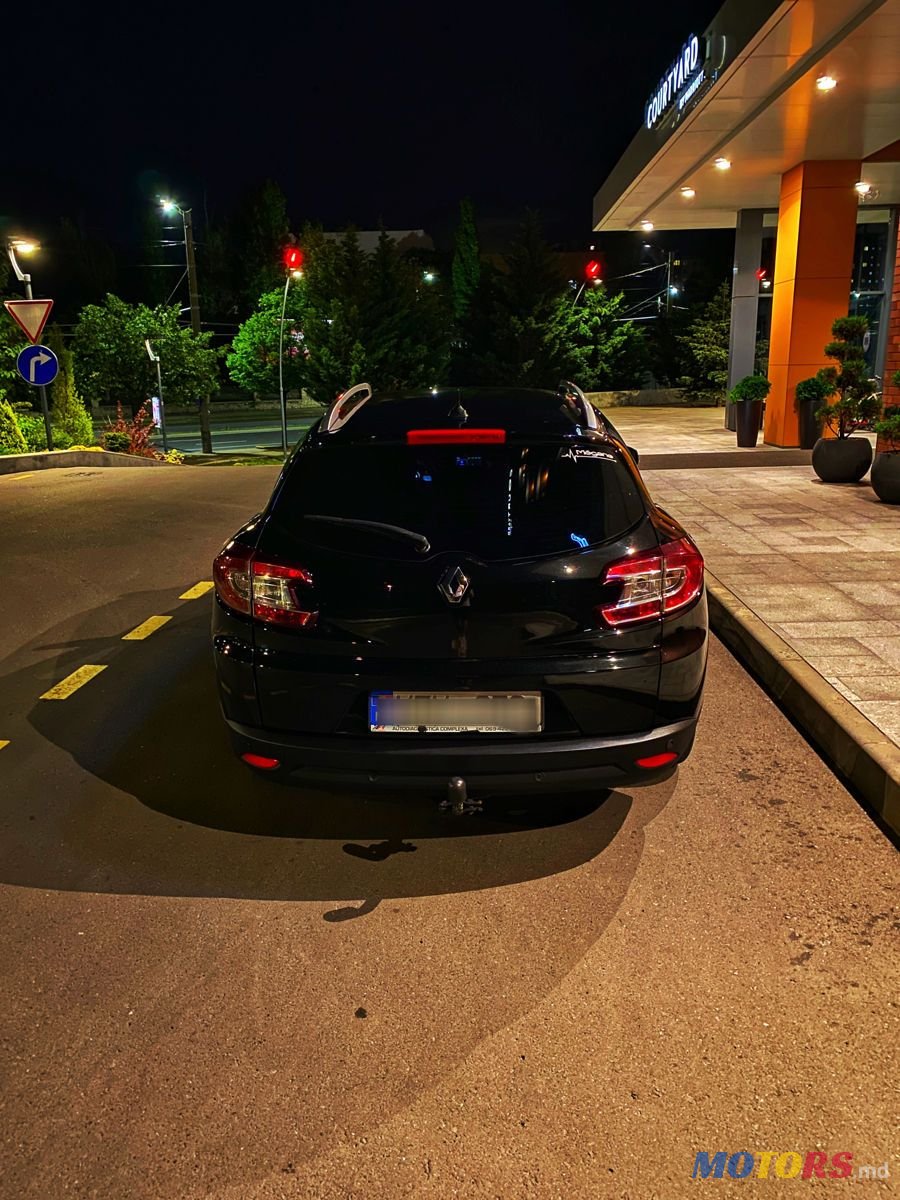 2013' Renault Megane photo #5