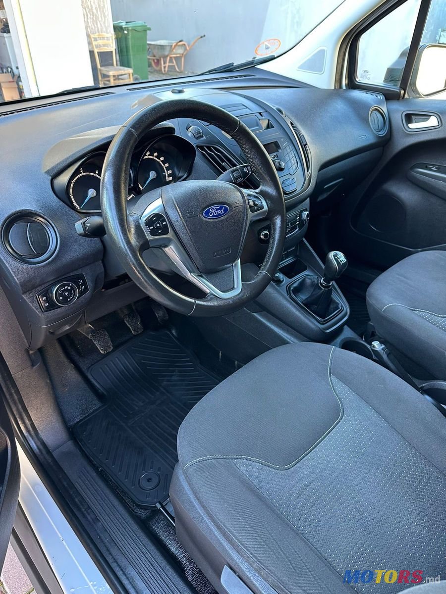 2018' Ford Transit Courier photo #4