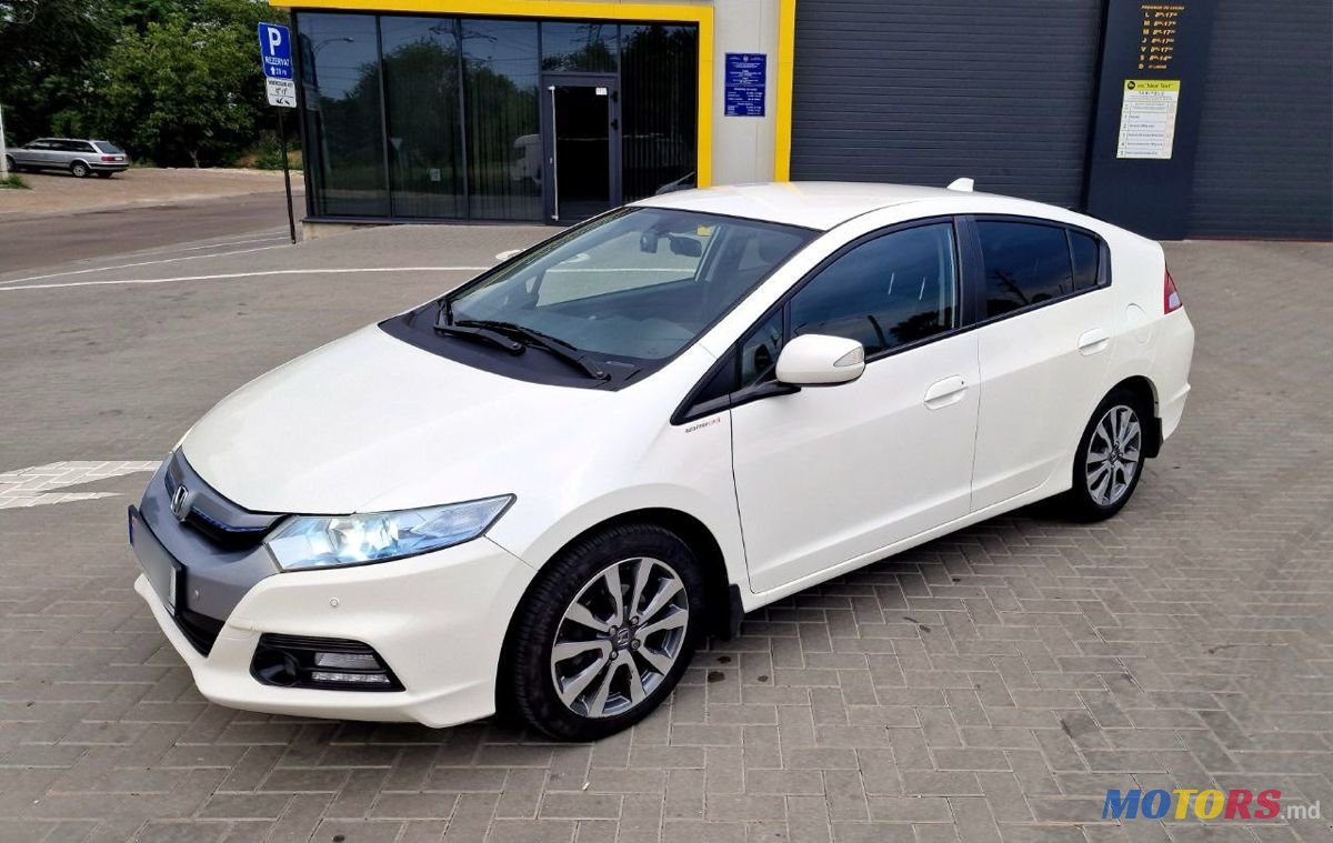 2012' Honda Insight photo #3