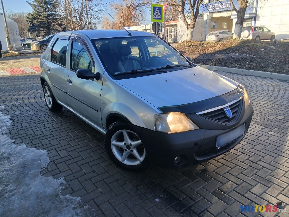 2007' Dacia Logan photo #6