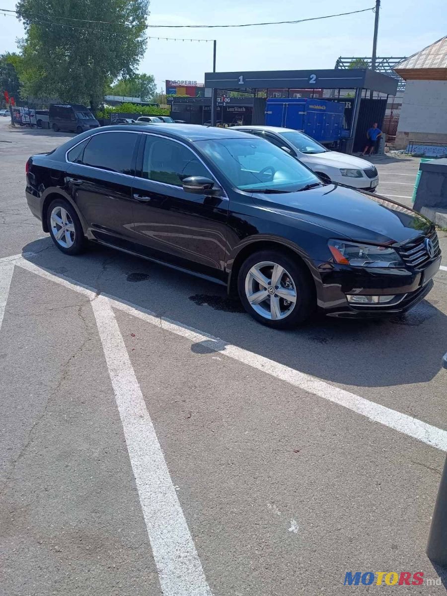 2015' Volkswagen Passat photo #1