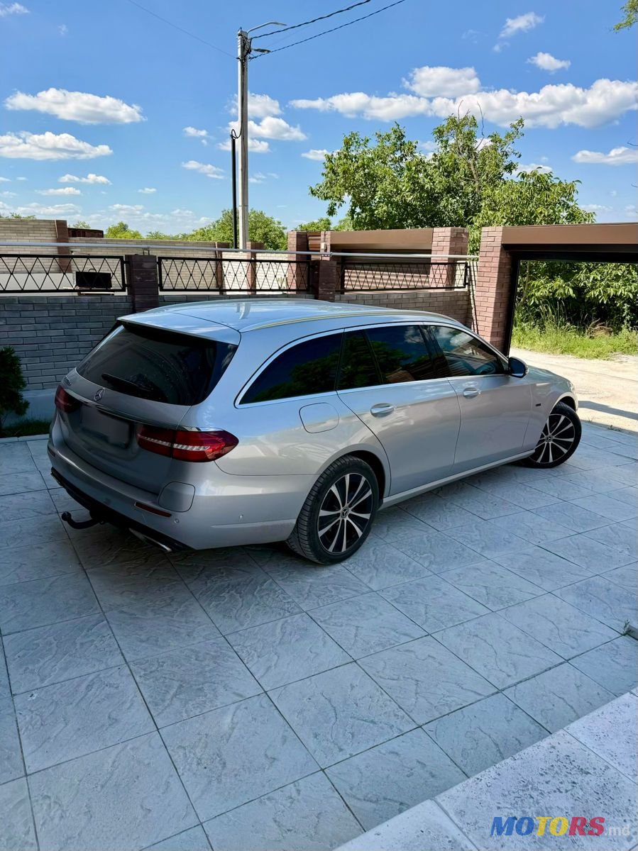2020' Mercedes-Benz E-Class photo #4