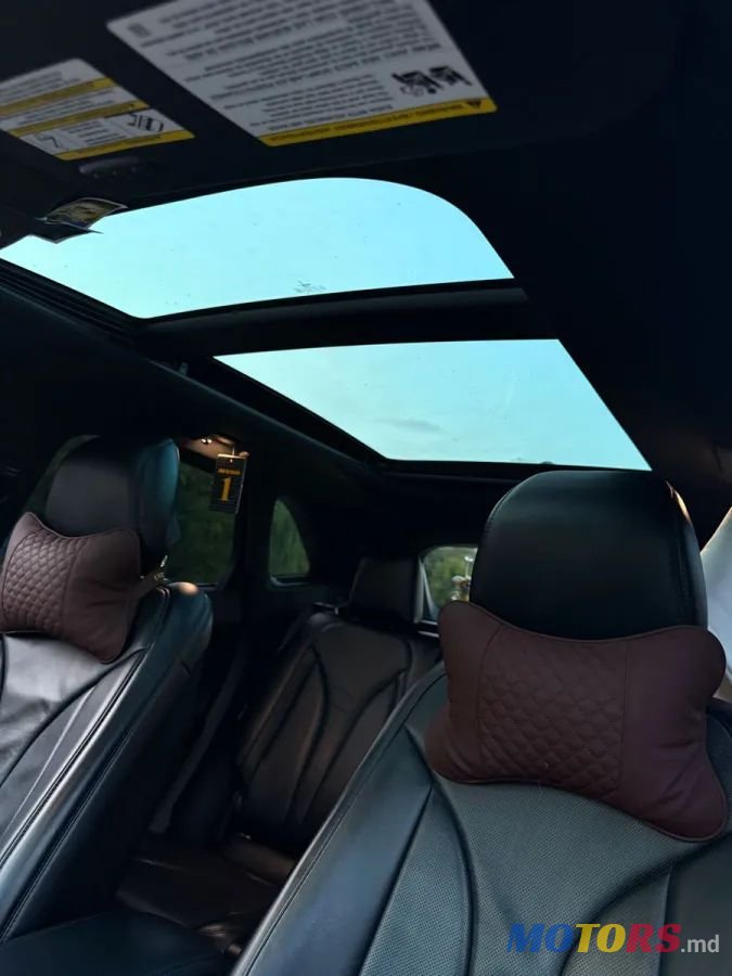 2017' Lincoln MKC photo #3
