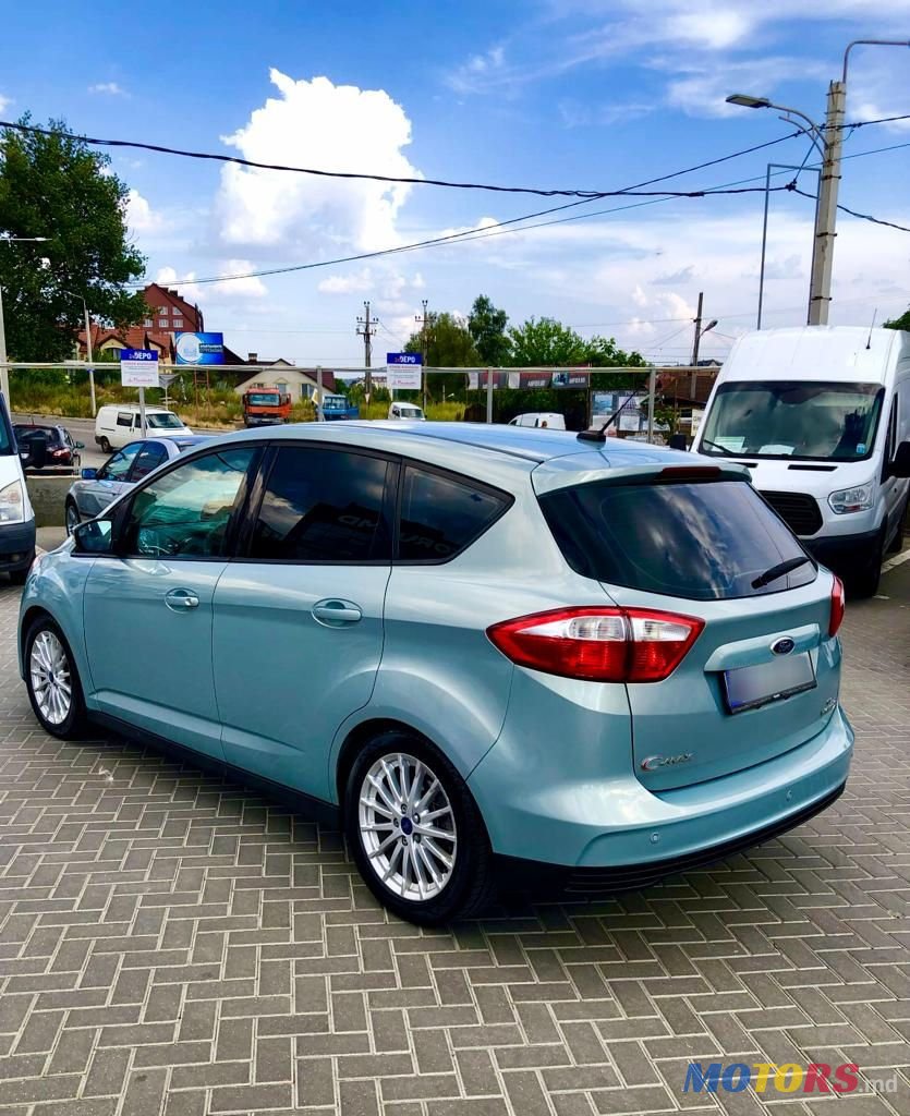 2013' Ford C-MAX photo #4