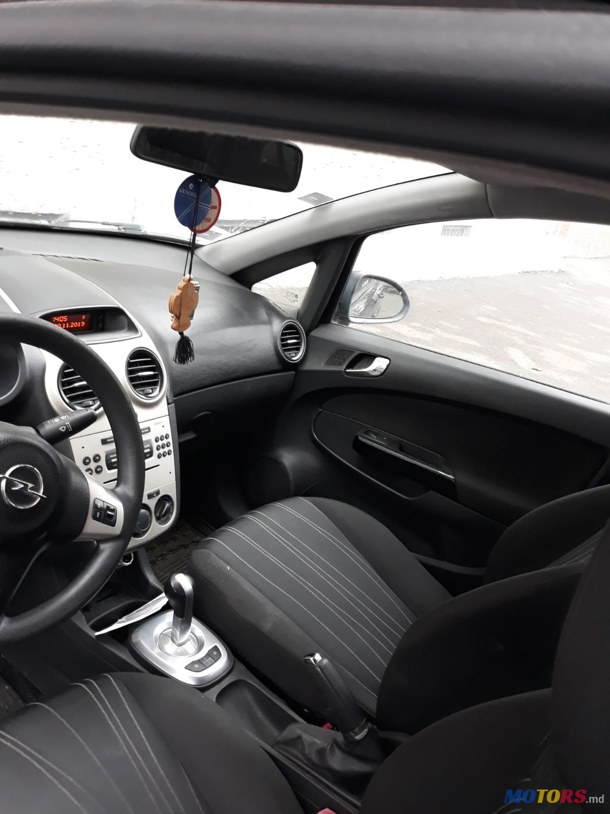 2006' Opel Corsa photo #1