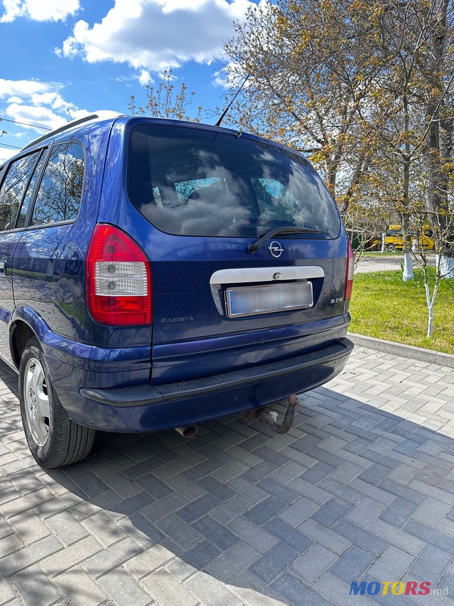 2005' Opel Zafira photo #4