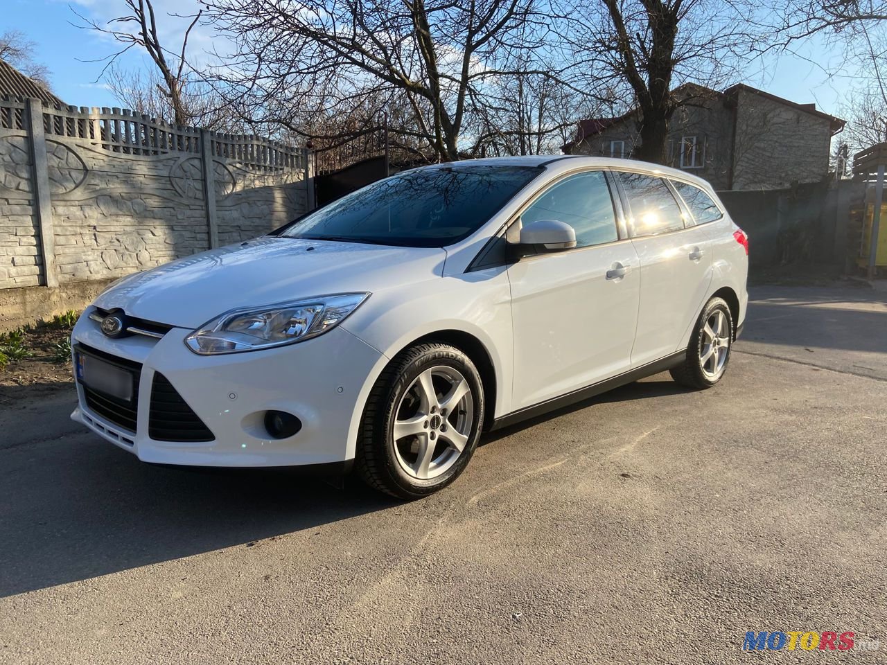 2013' Ford Focus photo #2