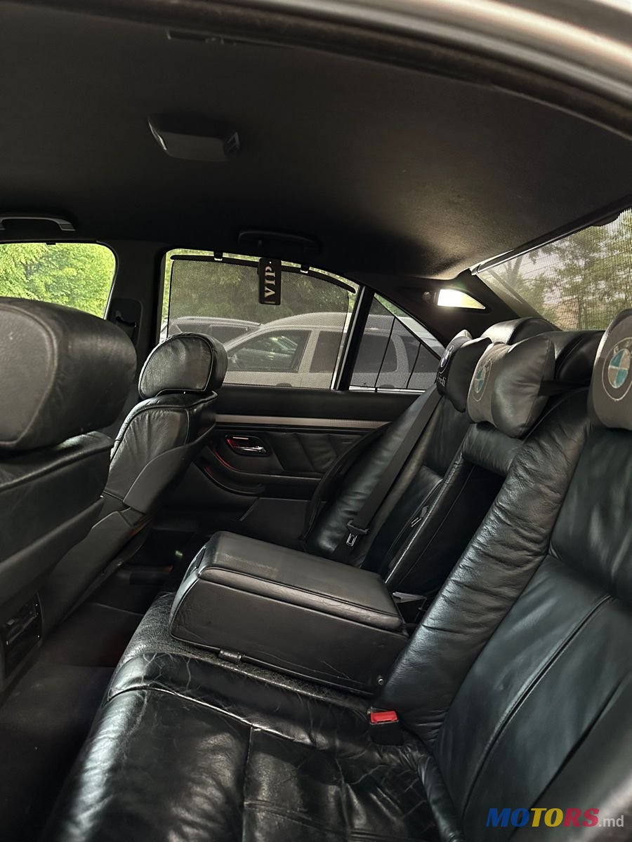 2001' BMW 5 Series photo #6