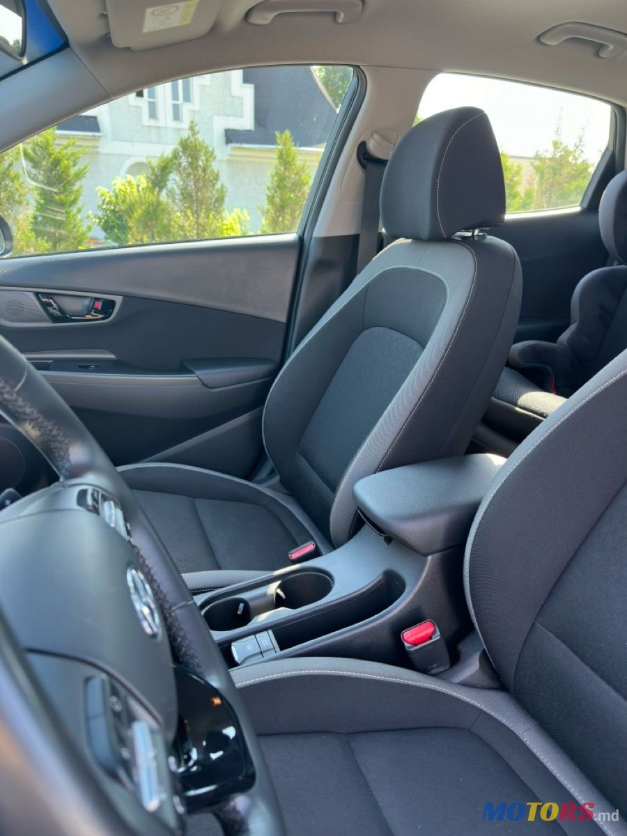 2019' Hyundai Kona photo #3