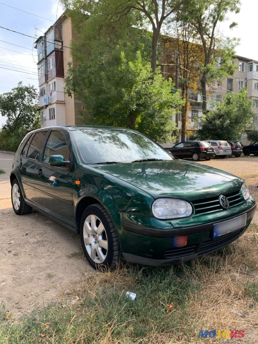1999' Volkswagen Golf photo #2