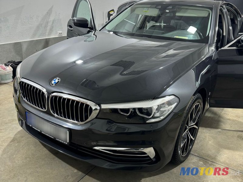 2018' BMW 5 Series photo #4