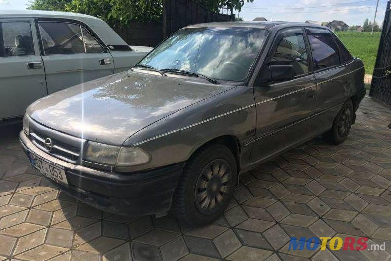 1993' Opel Astra photo #1