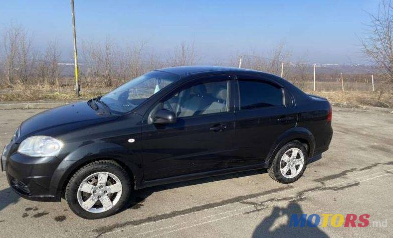 2010' Chevrolet Aveo photo #4