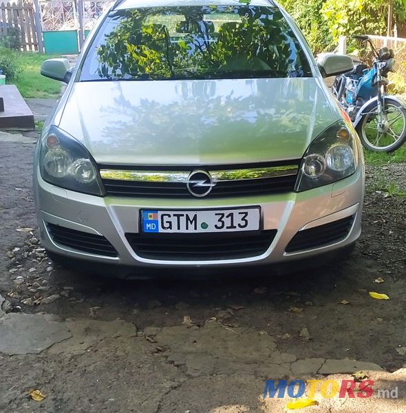 2006' Opel Astra photo #5