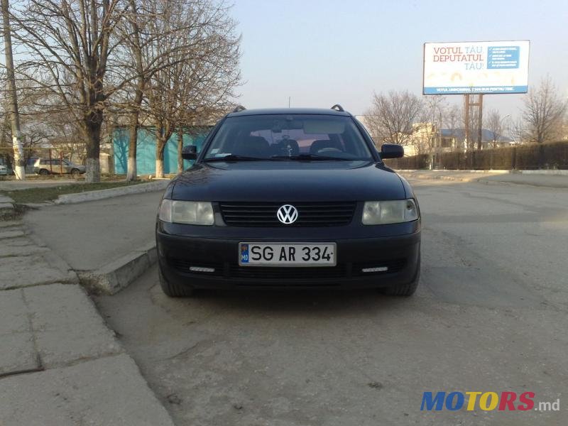 1999' Volkswagen Passat photo #1