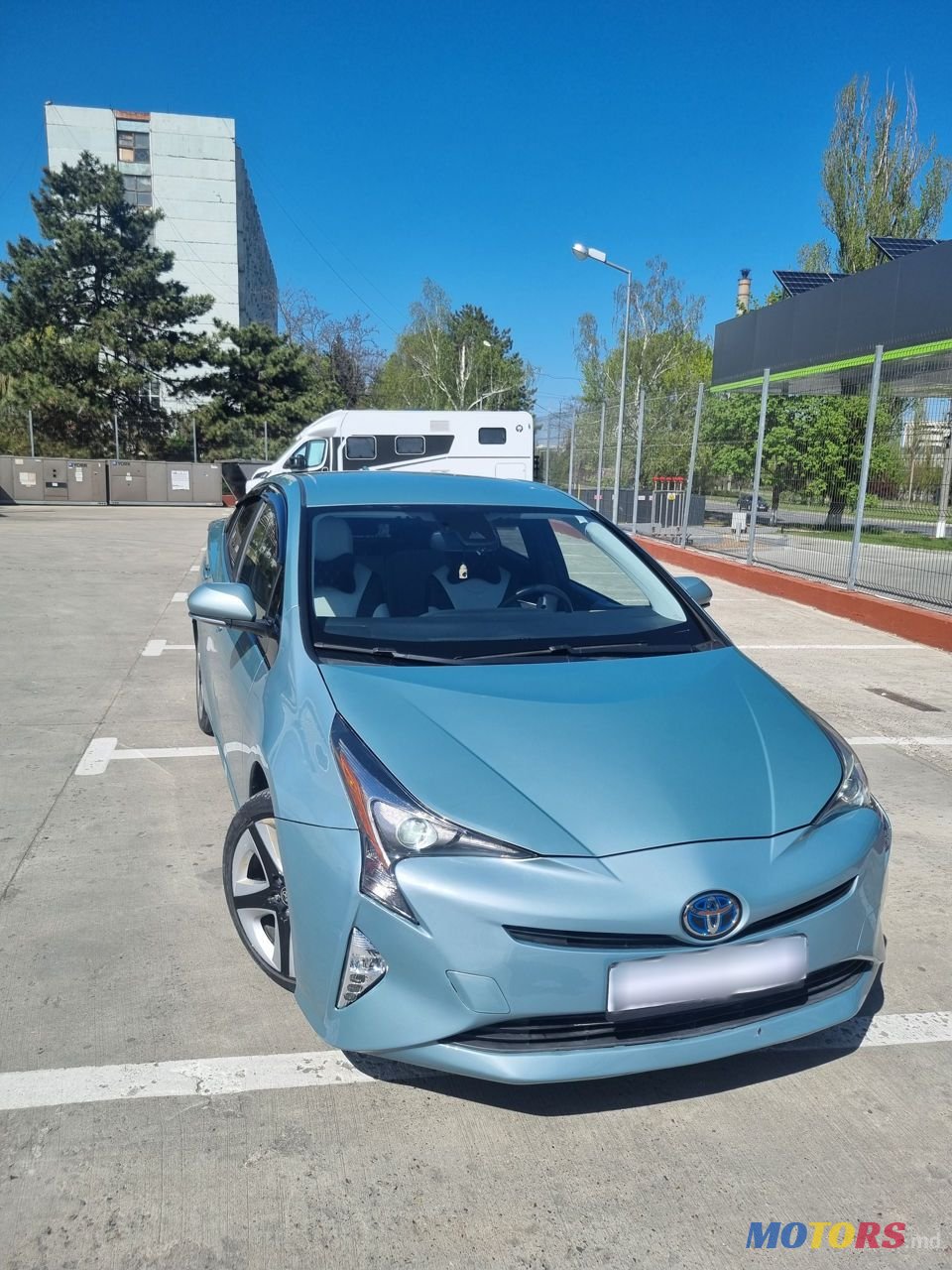 2016' Toyota Prius photo #2